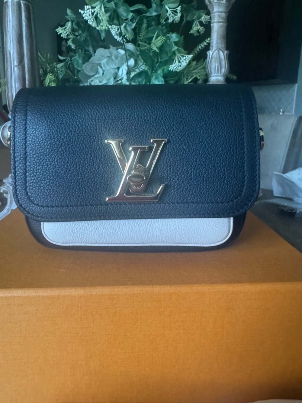 Louis Vuitton Lockme Tender Noir Lambskin  Shoulder or Crossbody Bag LIKE NEW